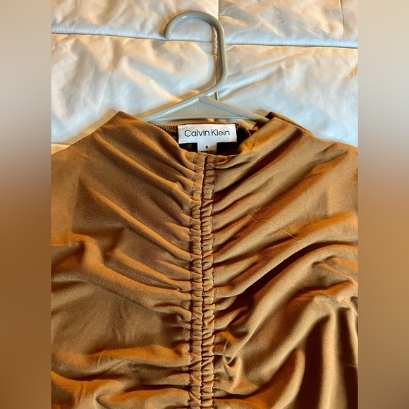 NWT Calvin Klein Camel colored ruched sleeveless blouse. Various sizes. - Picture 5 of 9